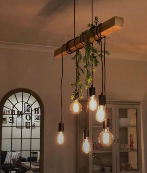 Light 8